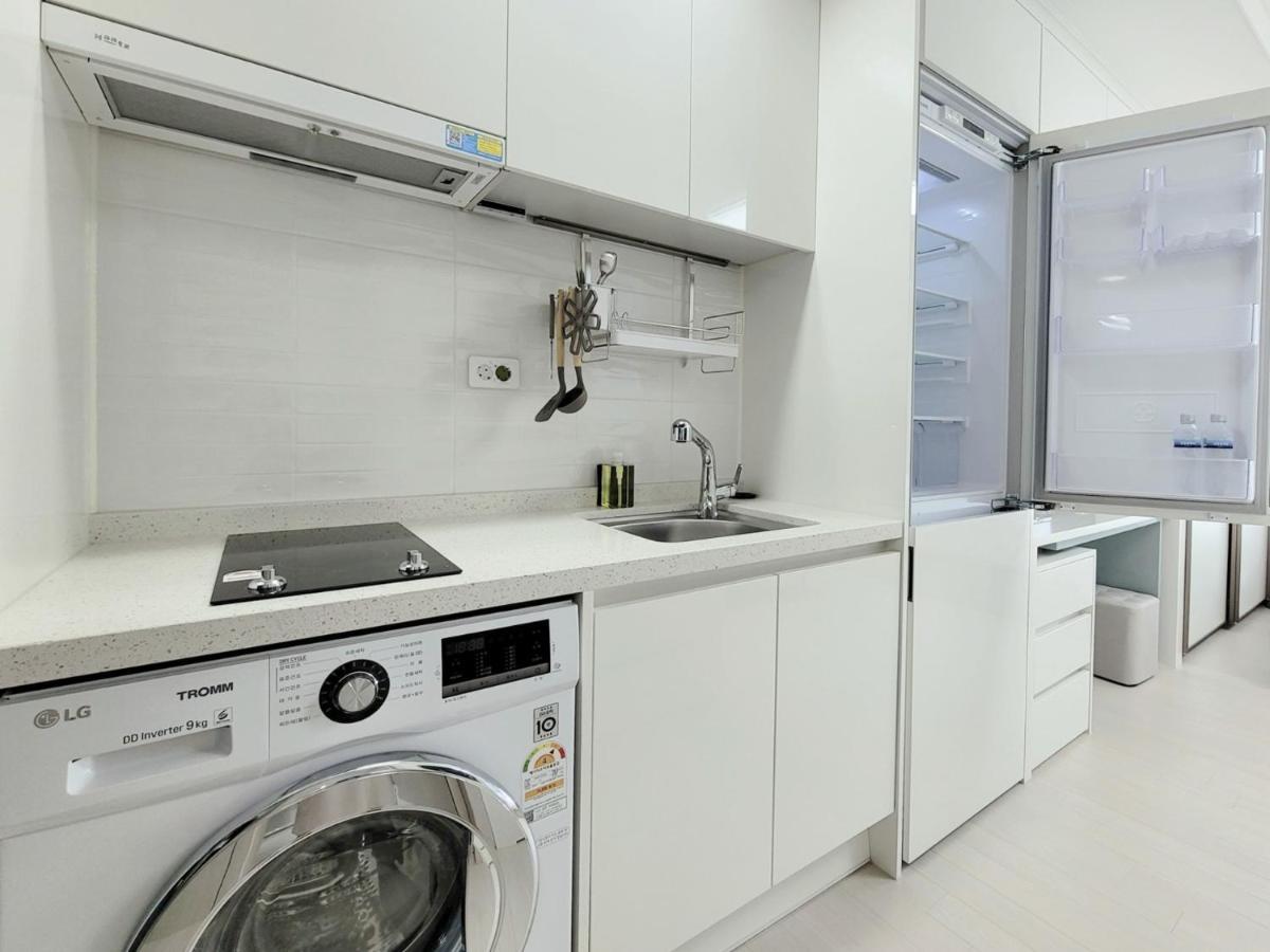 Landmark Songdo Stay 2 Инчон Экстерьер фото