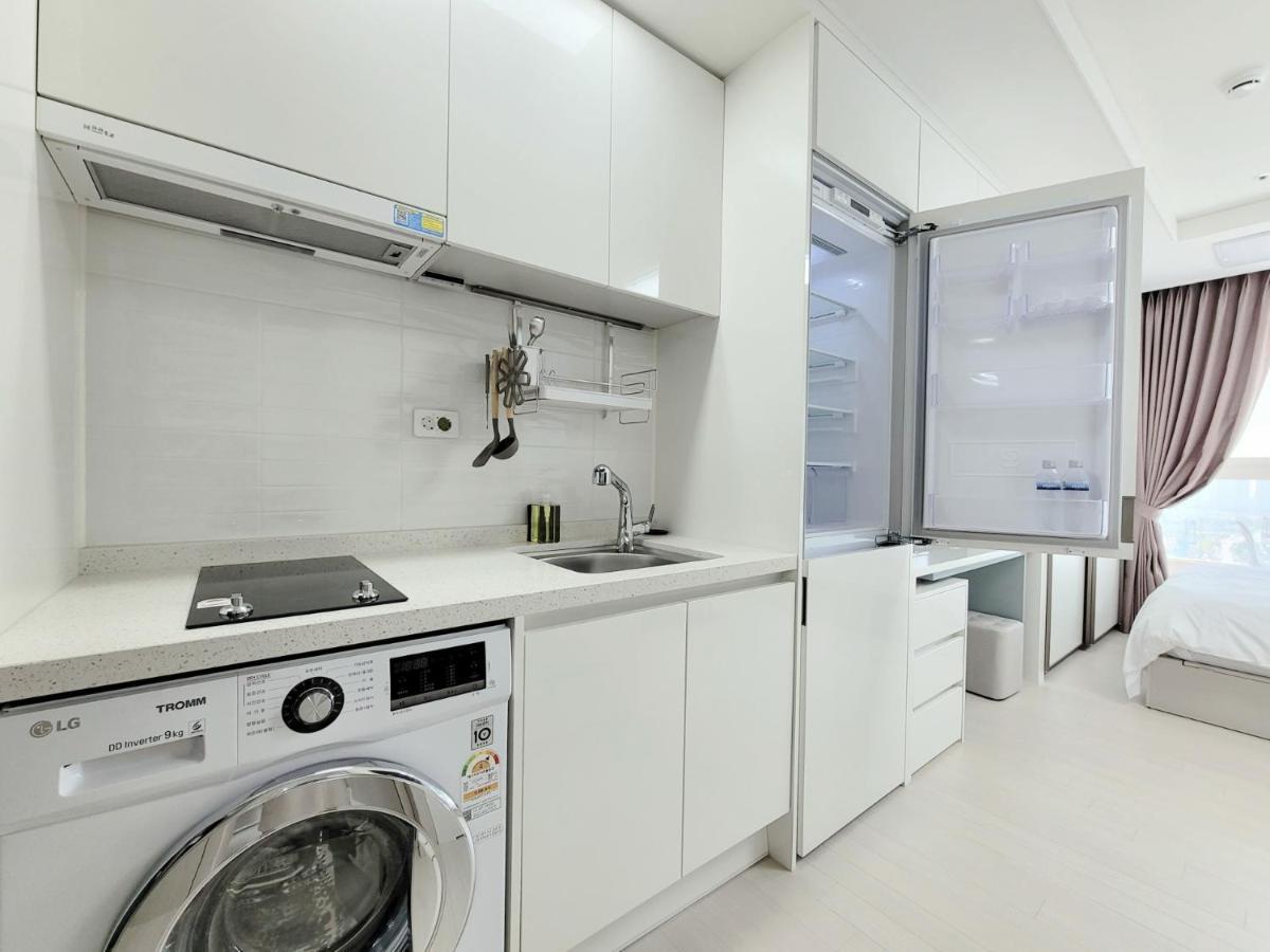 Landmark Songdo Stay 2 Инчон Экстерьер фото