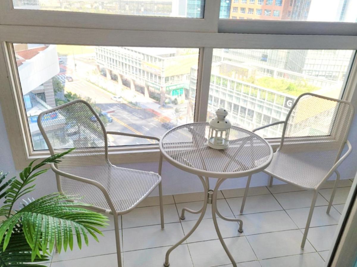 Landmark Songdo Stay 2 Инчон Экстерьер фото